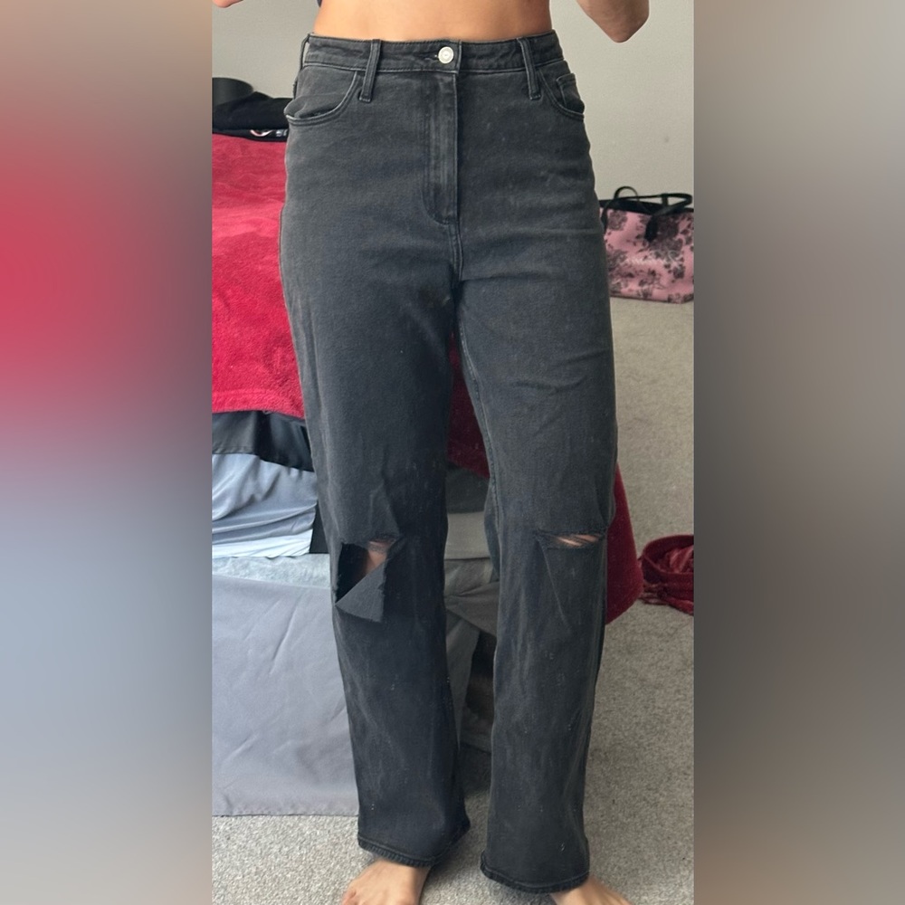 HOLLISTER CURVY ULTRA HIGH-RISE DAD JEAN
